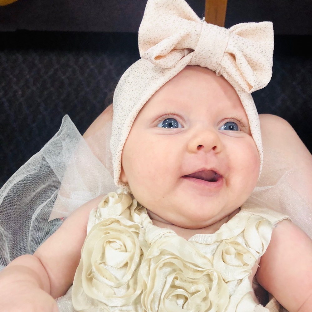 Meet your Posher, Rebeka